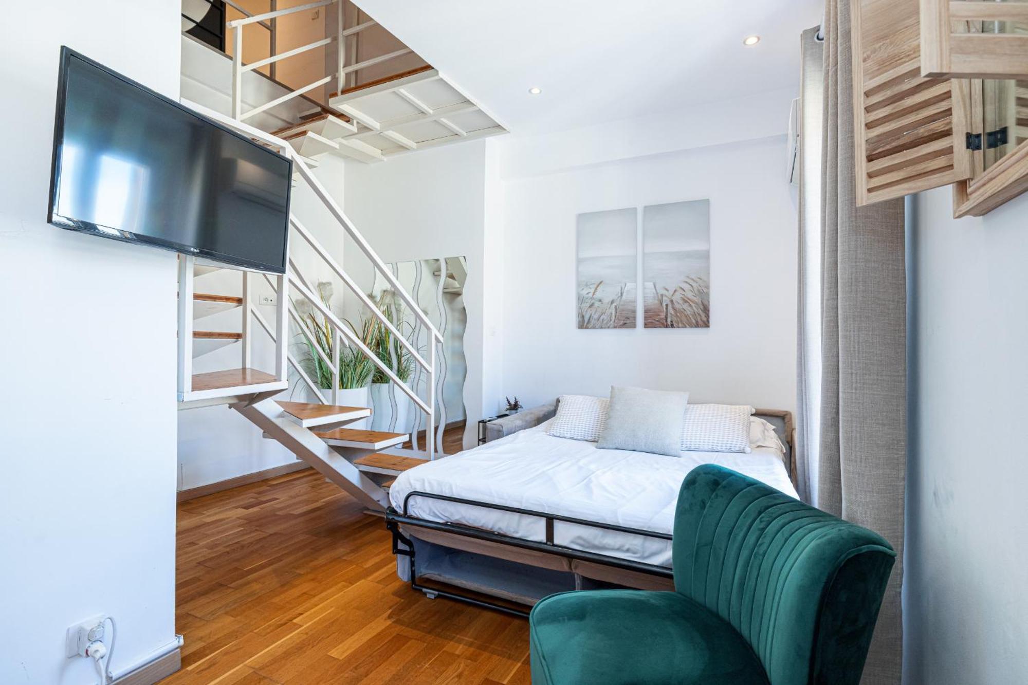 Massena Street - 1 Bdr Duplex With Ac & Parking Apartment Nice Bagian luar foto