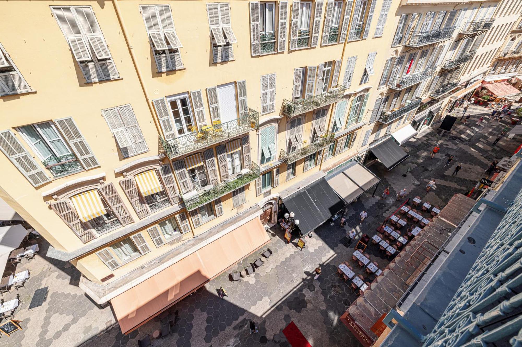 Massena Street - 1 Bdr Duplex With Ac & Parking Apartment Nice Bagian luar foto