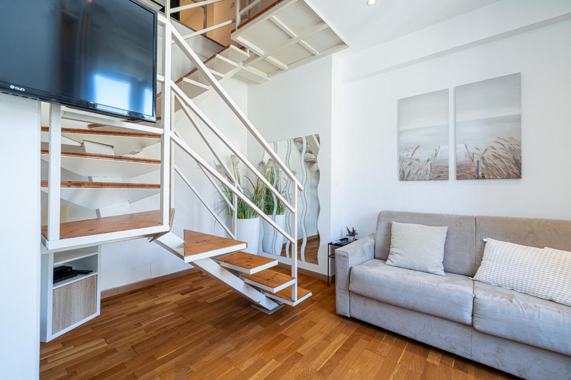 Massena Street - 1 Bdr Duplex With Ac & Parking Apartment Nice Bagian luar foto